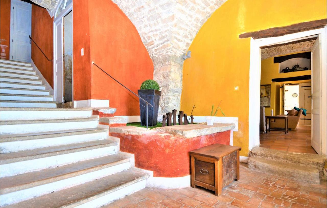 Stunning Home In St-Hippolyte-Du-Fort With Wifi 圣伊波利特迪福尔 外观 照片