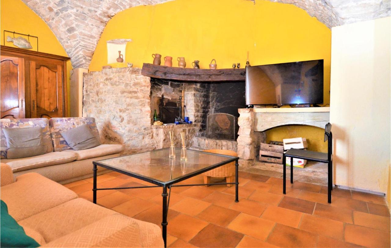 Stunning Home In St-Hippolyte-Du-Fort With Wifi 圣伊波利特迪福尔 外观 照片