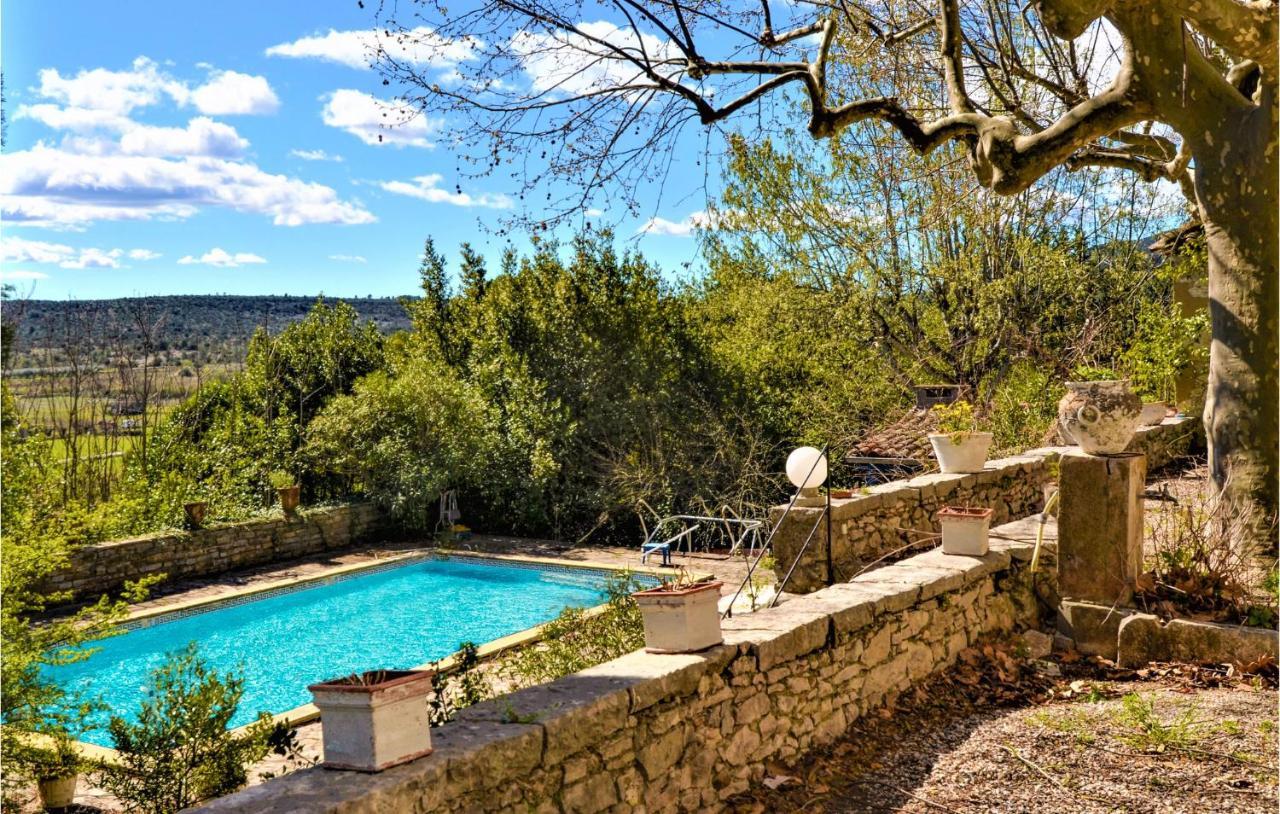 Stunning Home In St-Hippolyte-Du-Fort With Wifi 圣伊波利特迪福尔 外观 照片